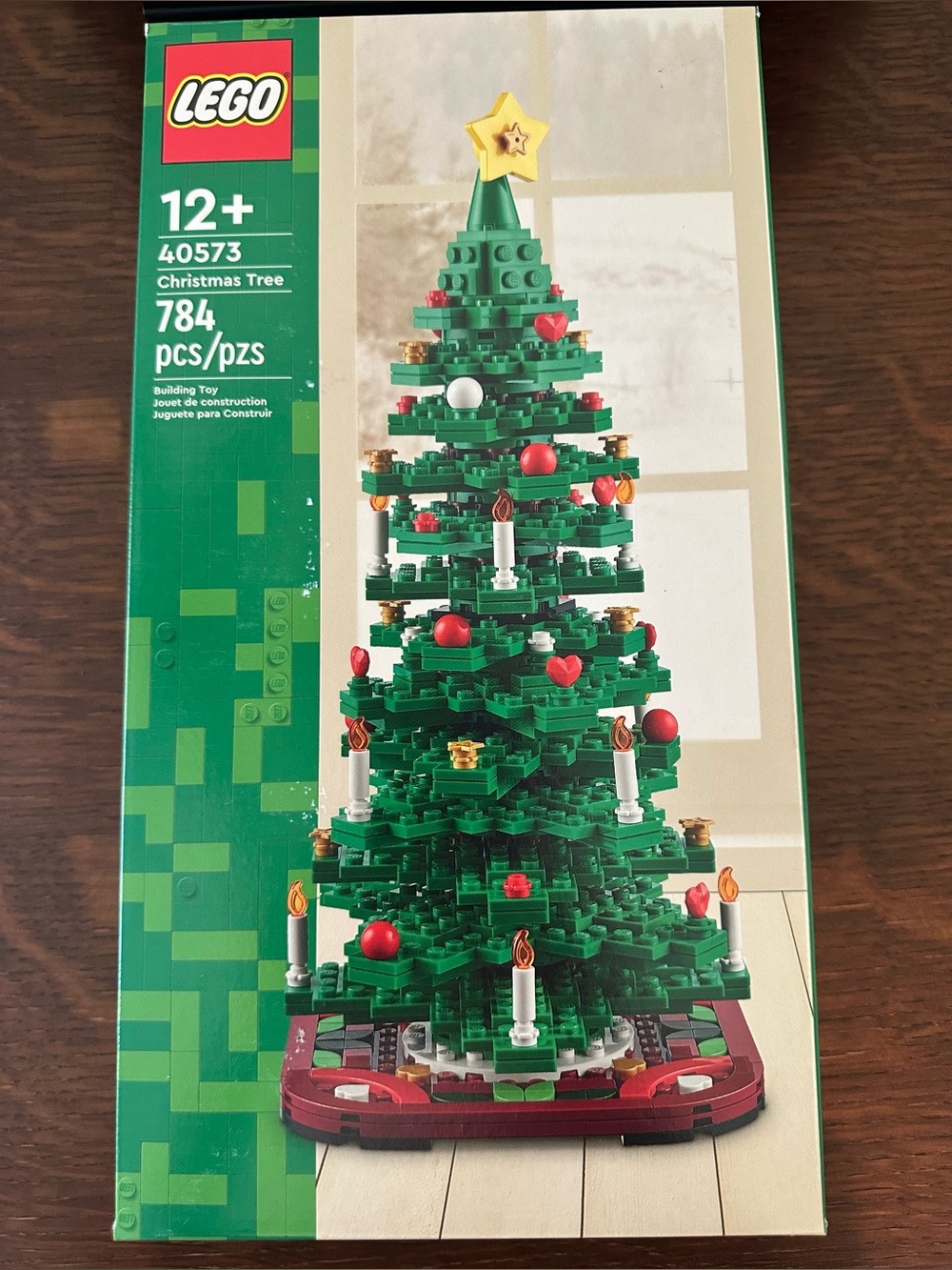 LEGO 2-in-1 Build Christmas Tree (40573) 
RETIRED SET
